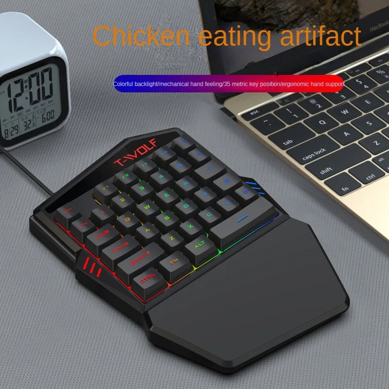 T-WOLF TF900 Set trono tastier - Gaming Keyboard Mini recensione e prezzo